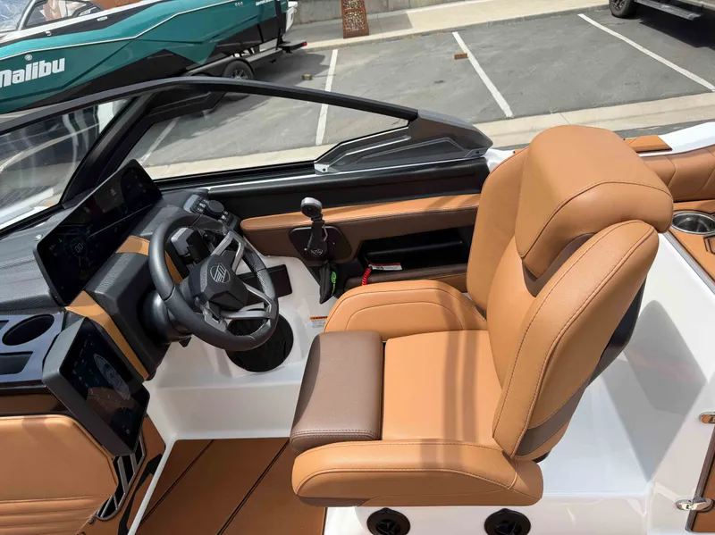 Slide: The Image of Malibu 25 LSV 2026 - 15