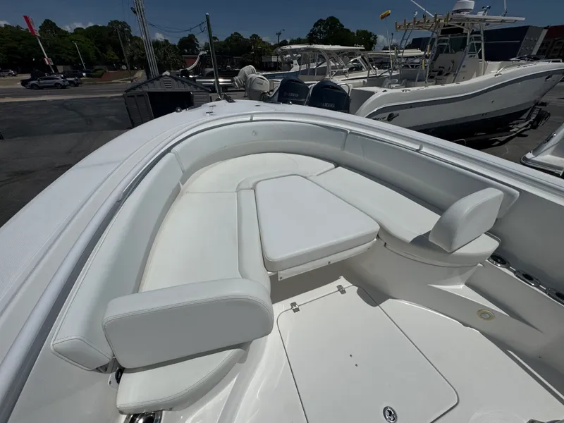 Slide: The Image of EdgeWater 320 CC 2017 - 30