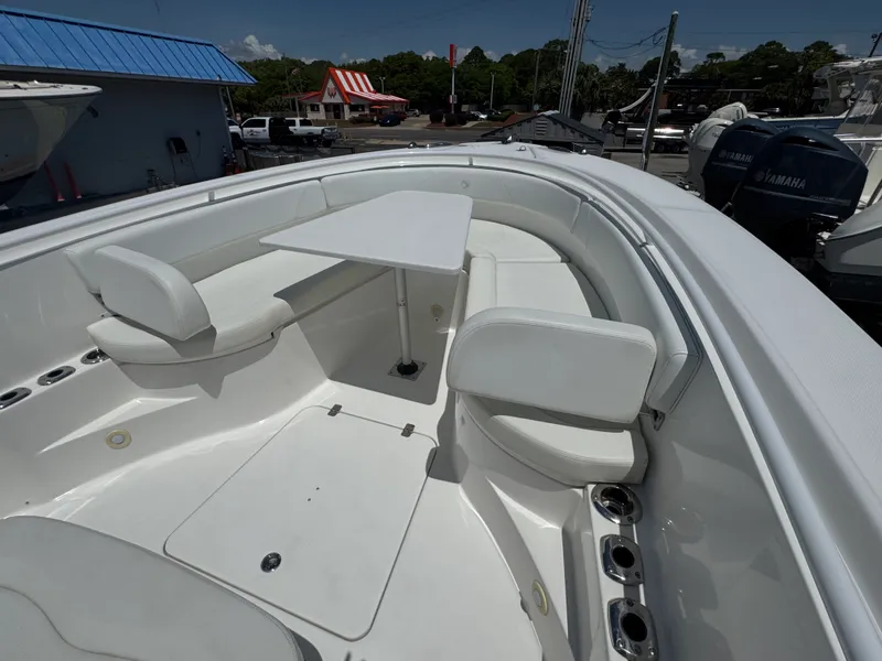 Slide: The Image of EdgeWater 320 CC 2017 - 31