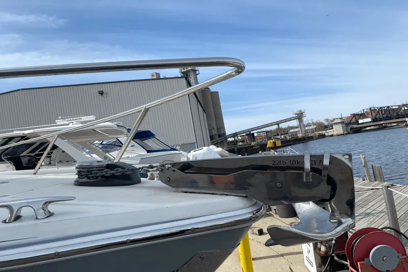 Slide: The Image of Formula 330 SS 2006 - 17