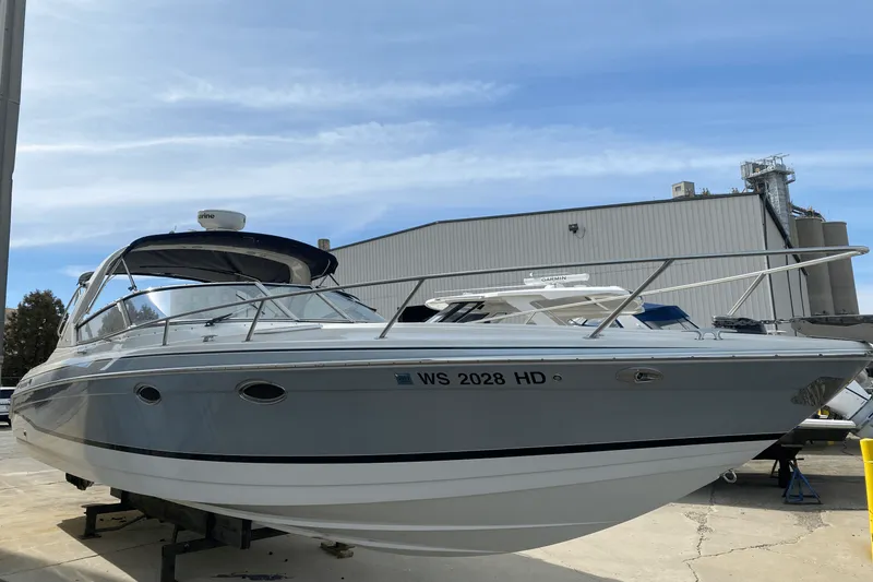 Slide: The Image of Formula 330 SS 2006 - 2