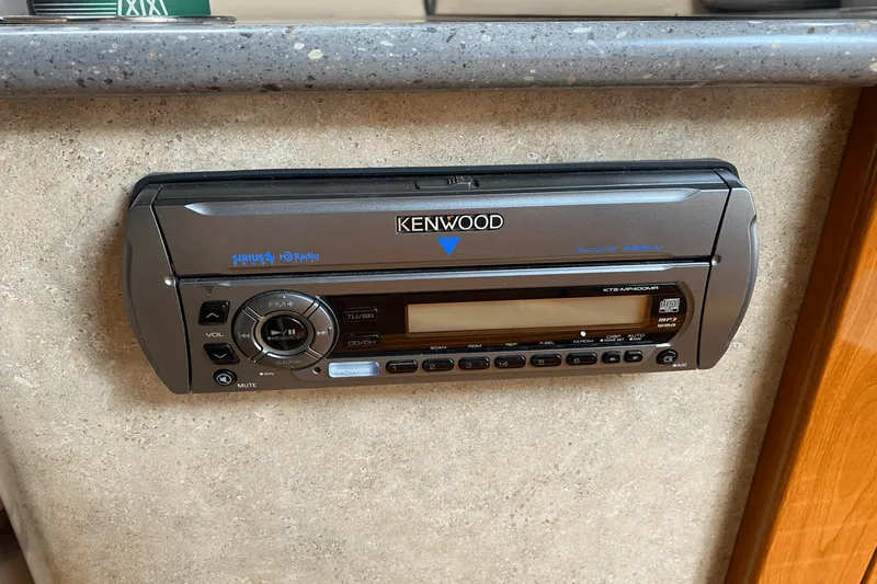 Slide: The Image of Formula 330 SS 2006 - 24