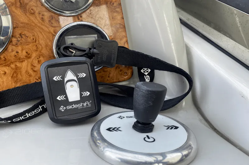 Slide: The Image of Formula 330 SS 2006 - 32