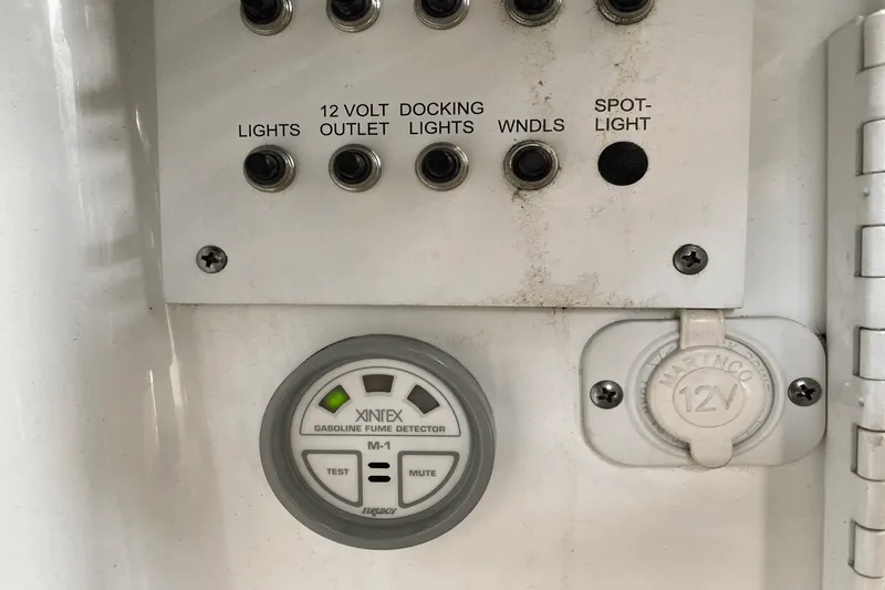 Slide: The Image of Formula 330 SS 2006 - 34