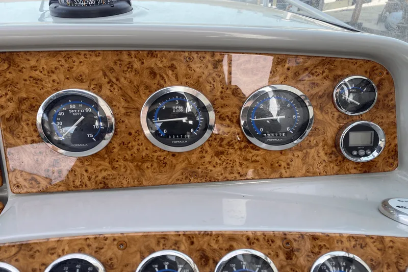 Slide: The Image of Formula 330 SS 2006 - 45