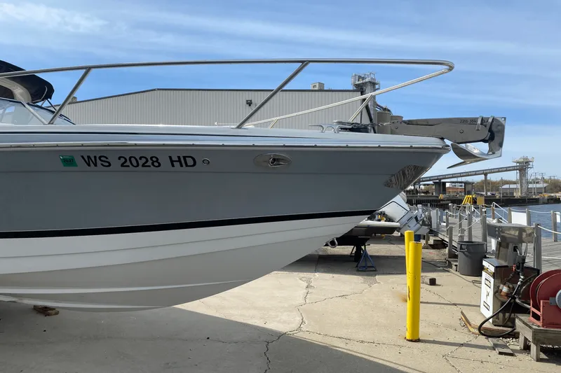 Slide: The Image of Formula 330 SS 2006 - 7