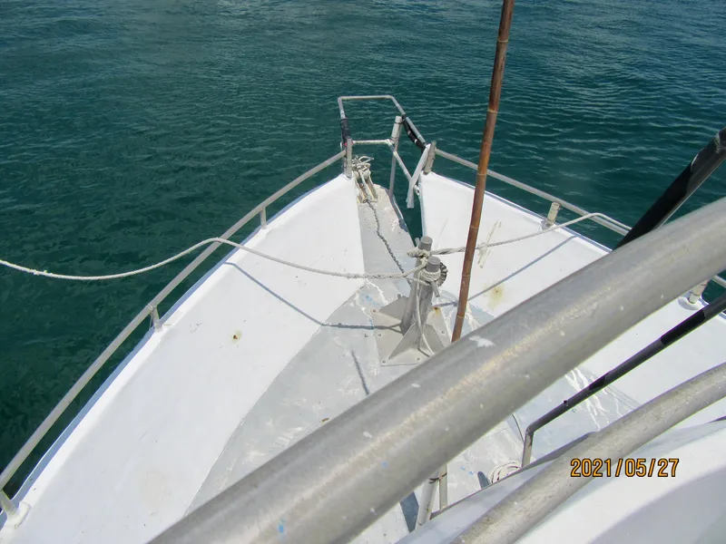 Slide: The Image of Bow of 1986 Drift Fishing Party boat on clear water, dated 2021-05-27. - 20