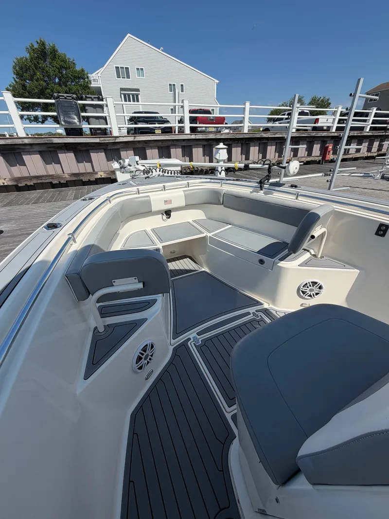 Slide: The Image of Cobia 277 Center Console 2016 - 14