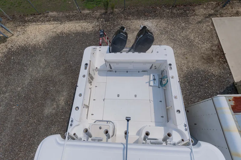 Slide: The Image of Boston Whaler 305 Conquest 2004 - 26