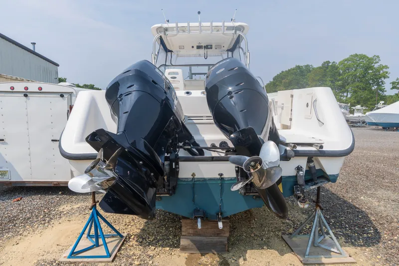 Slide: The Image of Boston Whaler 305 Conquest 2004 - 5
