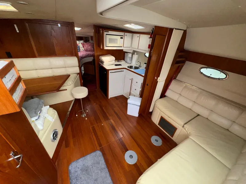 Slide: The Image of Tiara 3500 Express 1996 - 18