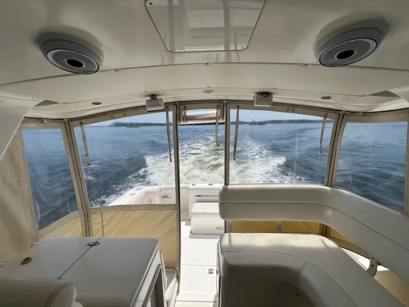 Slide: The Image of Tiara 3500 Open 2003 - 35