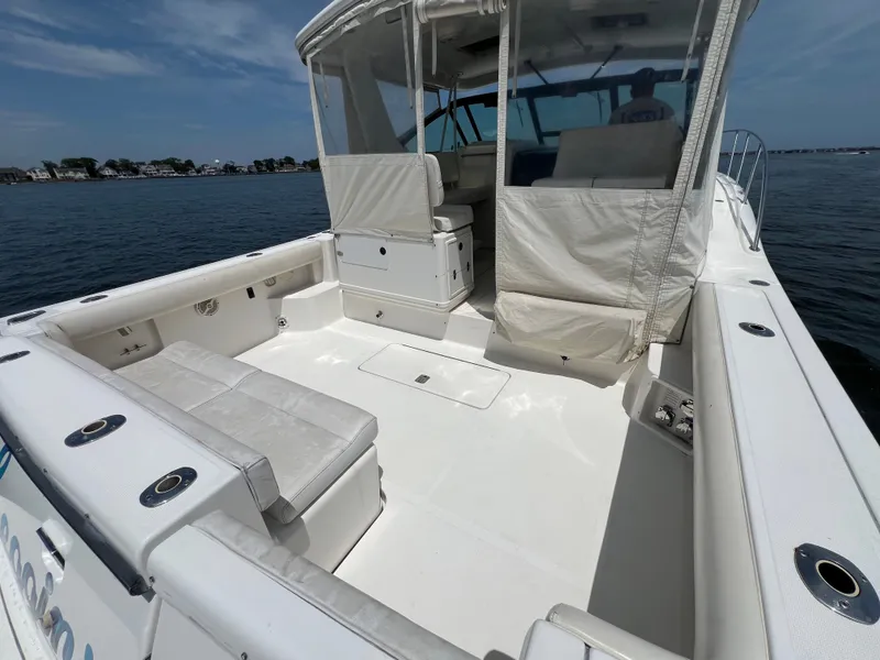 Slide: The Image of Tiara 3500 Open 2003 - 26
