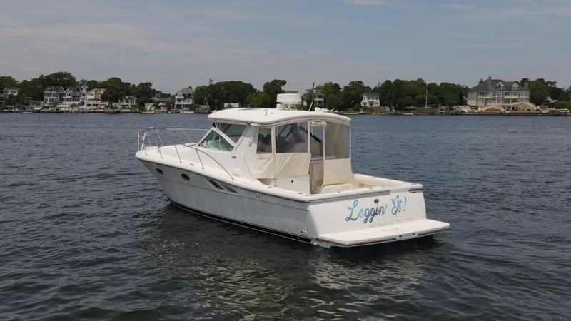 Slide: The Image of Tiara 3500 Open 2003 - 3