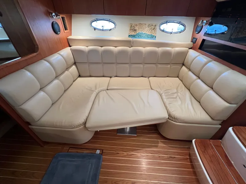 Slide: The Image of Tiara 3500 Open 2003 - 37