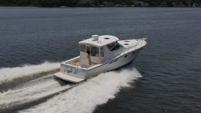 Slide: The Image of Tiara 3500 Open 2003 - 12