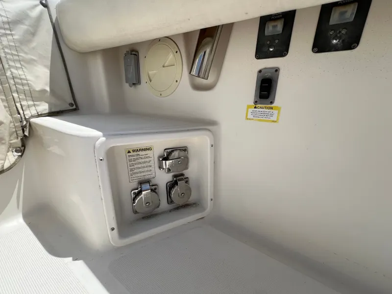 Slide: The Image of Tiara 3500 Open 2003 - 21
