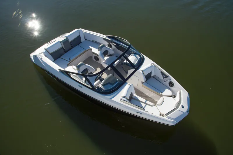 Slide: The Image of Scarab 195 HO 2017 - 11