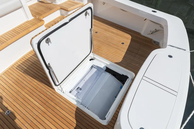 Slide: The Image of Viking 54 Convertible 2027 - 33