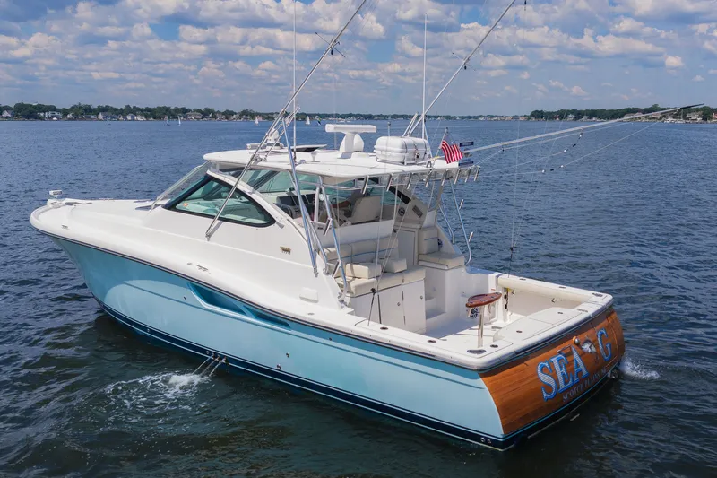 Slide: The Image of Tiara 4200 Open 2006 - 2