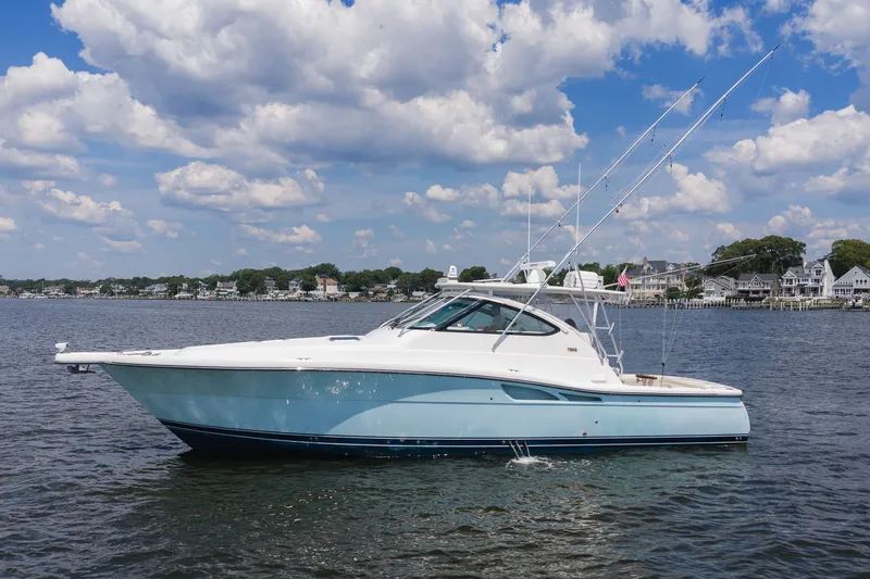The Image of Tiara 4200 Open 2006 - 0