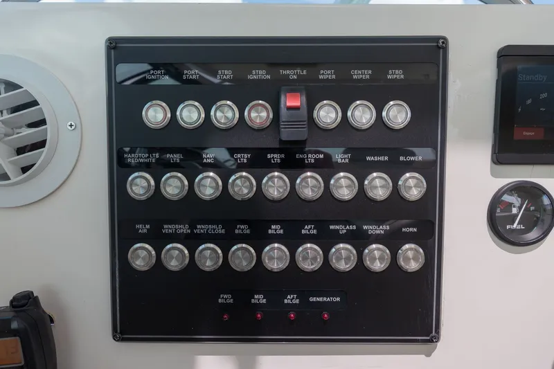 Slide: The Image of Tiara 4200 Open 2006 - 49