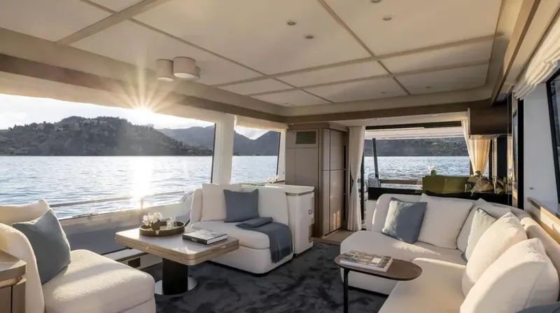 Slide: The Image of Azimut Magellano 60 2025 - 32