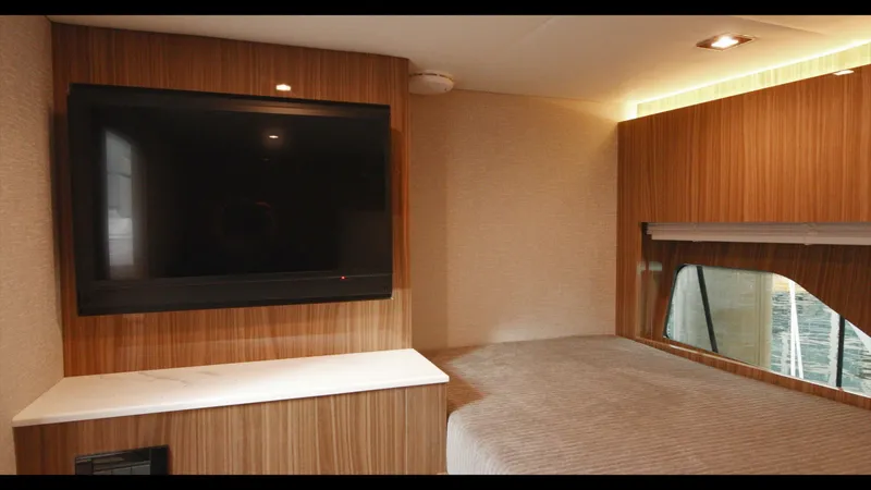 Slide: The Image of Cruisers Yachts 50 Cantius 2024 - 28