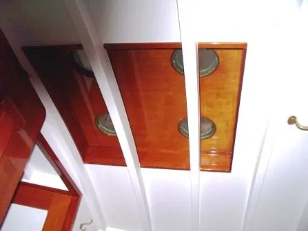 Slide: The Image of Photo 20 - 20