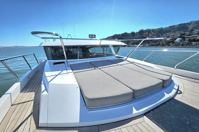 Slide: The Image of Delta CARBON 54 2018 - 20