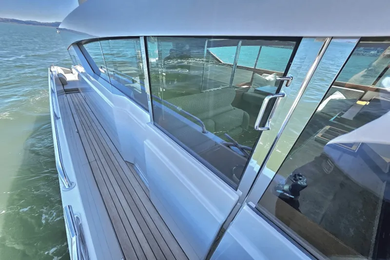 Slide: The Image of Delta CARBON 54 2018 - 24