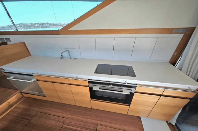 Slide: The Image of Delta CARBON 54 2018 - 38