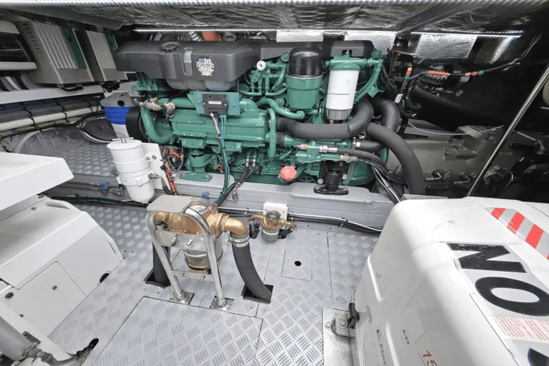 Slide: The Image of Delta CARBON 54 2018 - 74