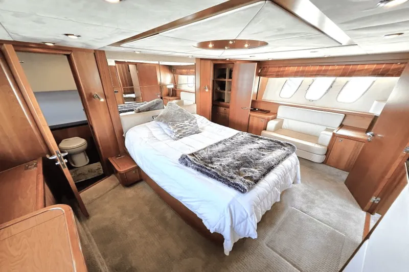 Slide: The Image of Sunseeker MANHATTAN 2005 - 32