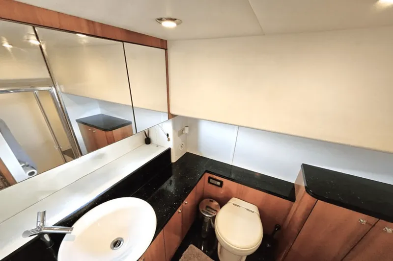 Slide: The Image of Sunseeker MANHATTAN 2005 - 39