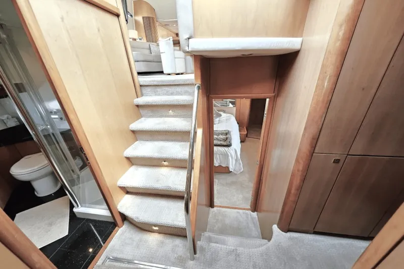 Slide: The Image of Sunseeker MANHATTAN 2005 - 55