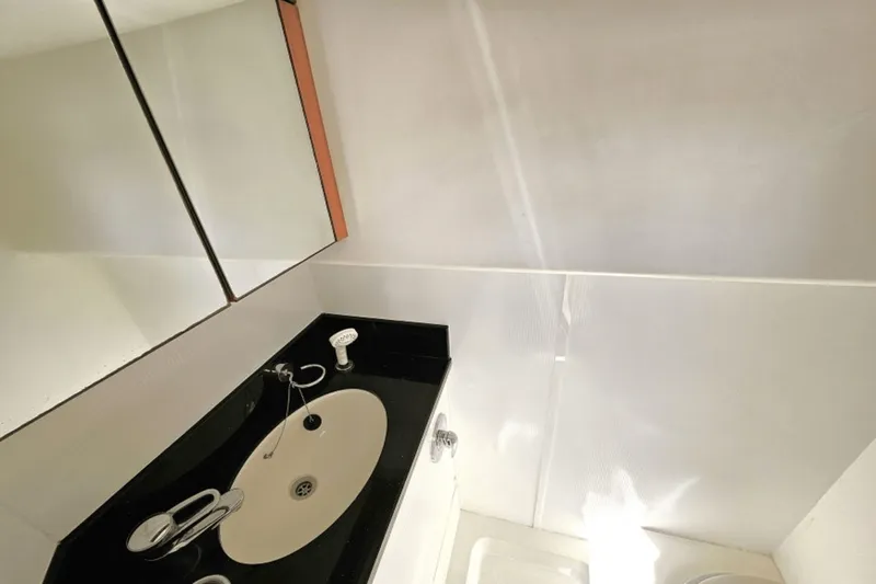 Slide: The Image of Sunseeker MANHATTAN 2005 - 57