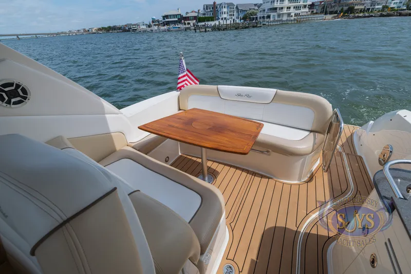 Slide: The Image of Sea Ray Sundancer 350 2012 - 6