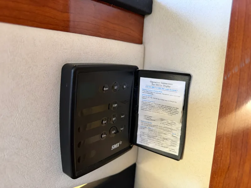 Slide: The Image of Sea Ray 260 SUNDANCER 2006 - 18