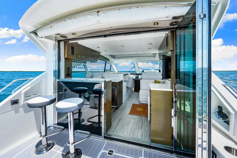 Slide: The Image of Cruisers 50 CANTIUS 2020 - 28
