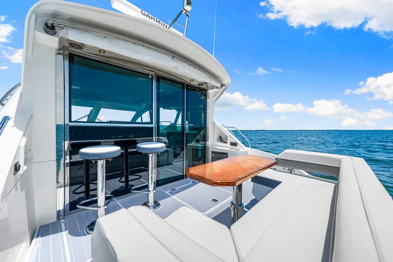 Slide: The Image of Cruisers 50 CANTIUS 2020 - 35