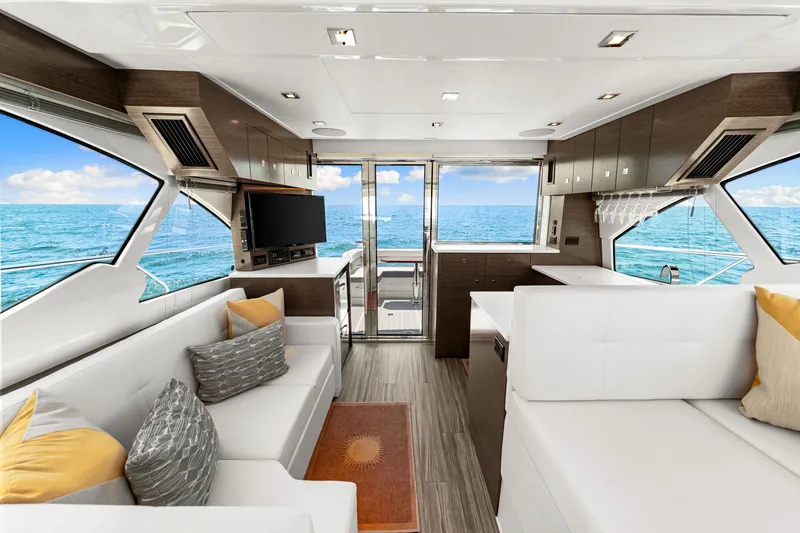 Slide: The Image of Cruisers 50 CANTIUS 2020 - 50