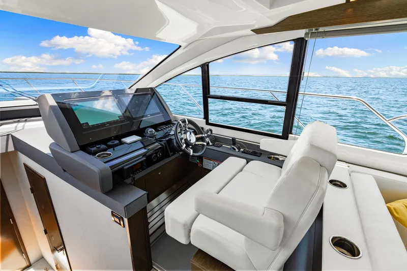Slide: The Image of Cruisers 50 CANTIUS 2020 - 55