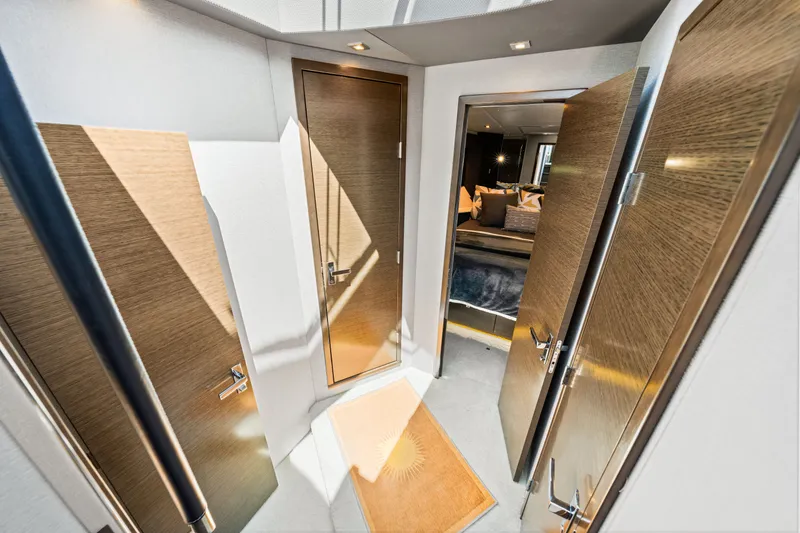 Slide: The Image of Cruisers 50 CANTIUS 2020 - 60
