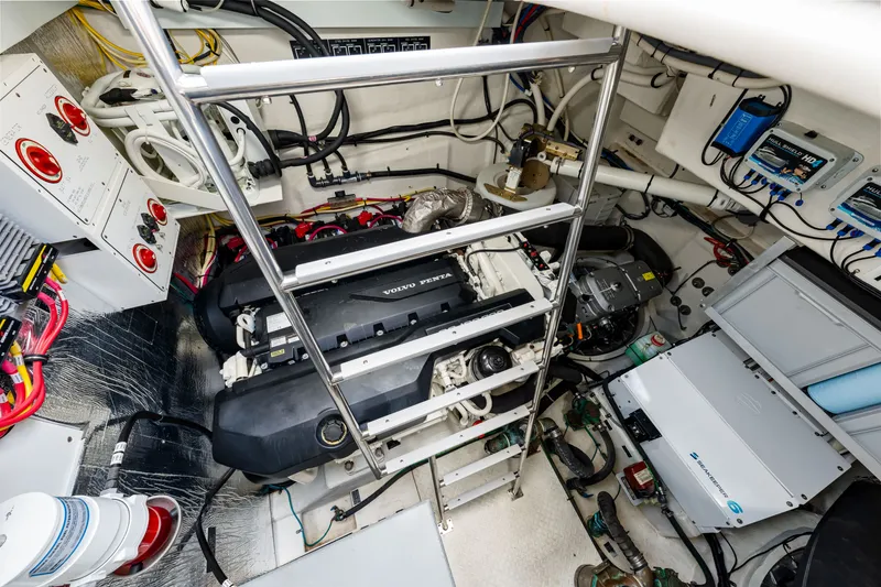 Slide: The Image of Cruisers 50 CANTIUS 2020 - 75