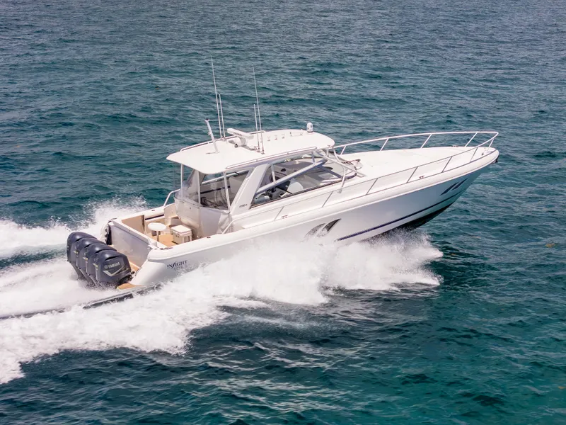 Slide: The Image of Intrepid 475 SPORT YACHT 2018 - 2