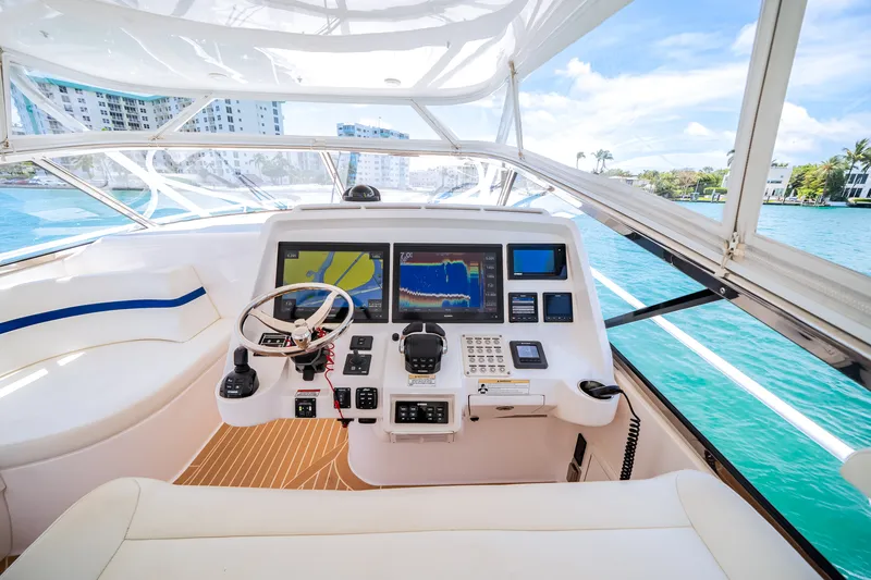 Slide: The Image of Intrepid 475 SPORT YACHT 2018 - 26