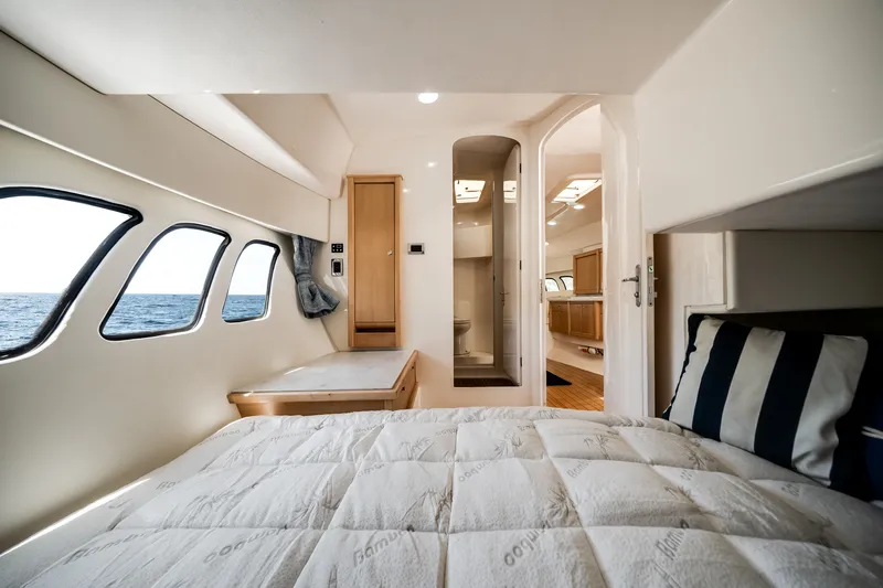 Slide: The Image of Intrepid 475 SPORT YACHT 2018 - 43