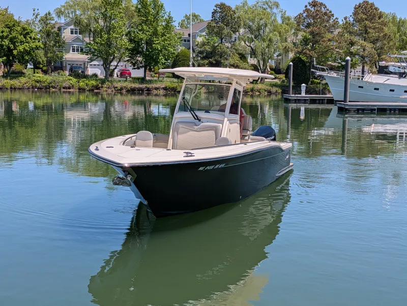 Slide: The Image of Scout 255 LXF 2020 - 12