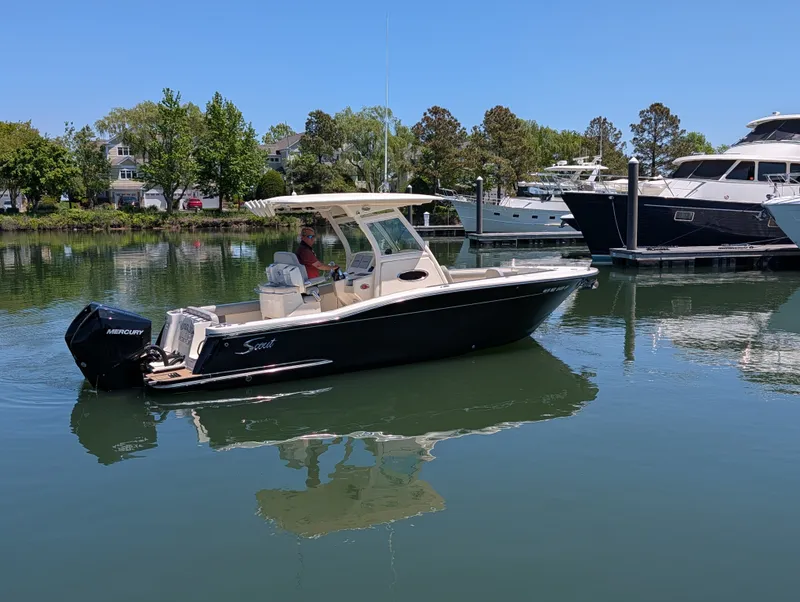 Slide: The Image of Scout 255 LXF 2020 - 19